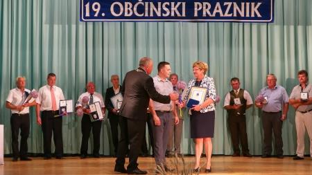 občinska priznanja_plaketa grbi